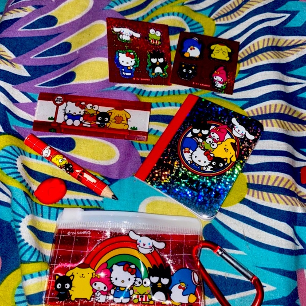 Mini school hello kitty set